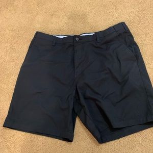 2 pairs of golf shorts 42